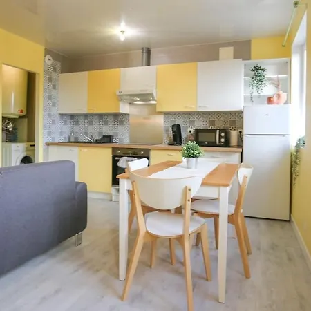 Sans Vis-a-vis Proche Du Centre-ville Апартаменты