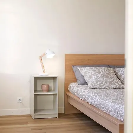 Апартаменты Sans Vis-a-vis Proche Du Centre-ville *