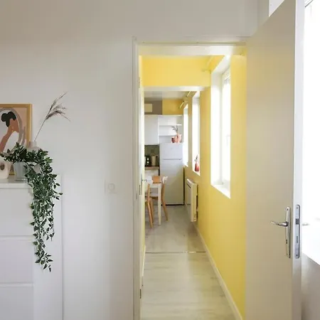 Sans Vis-a-vis Proche Du Centre-ville Апартаменты