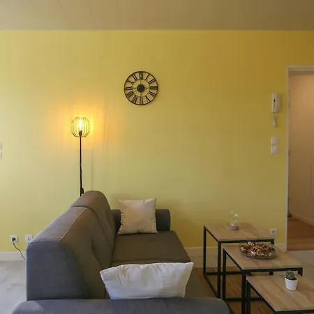 Sans Vis-a-vis Proche Du Centre-ville Дуэ